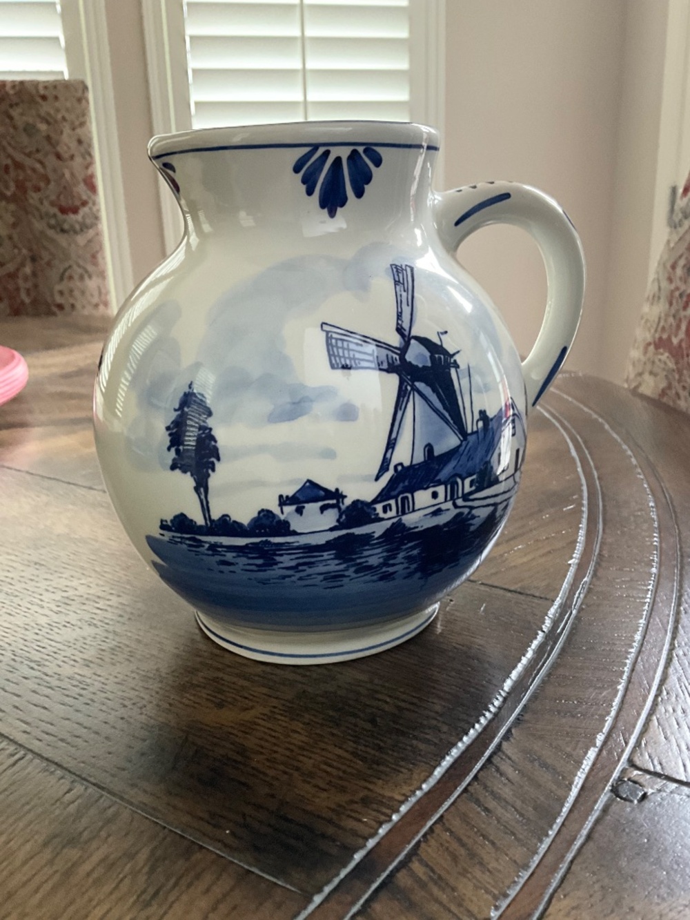 Delft Pitcher - Picture 2 of 4
